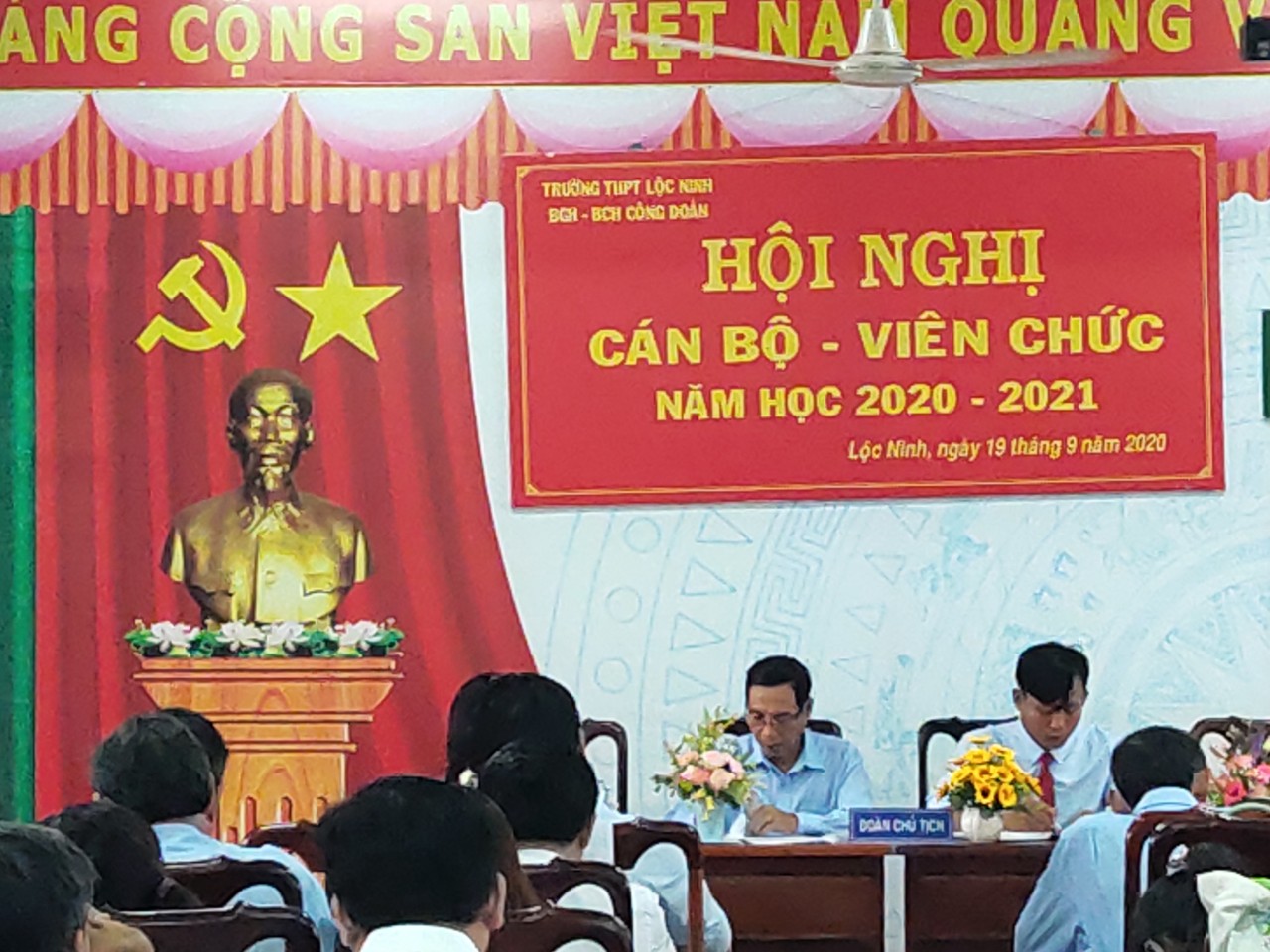 Hội nghị Cán bộ-Viên chức năm học 2020-2021