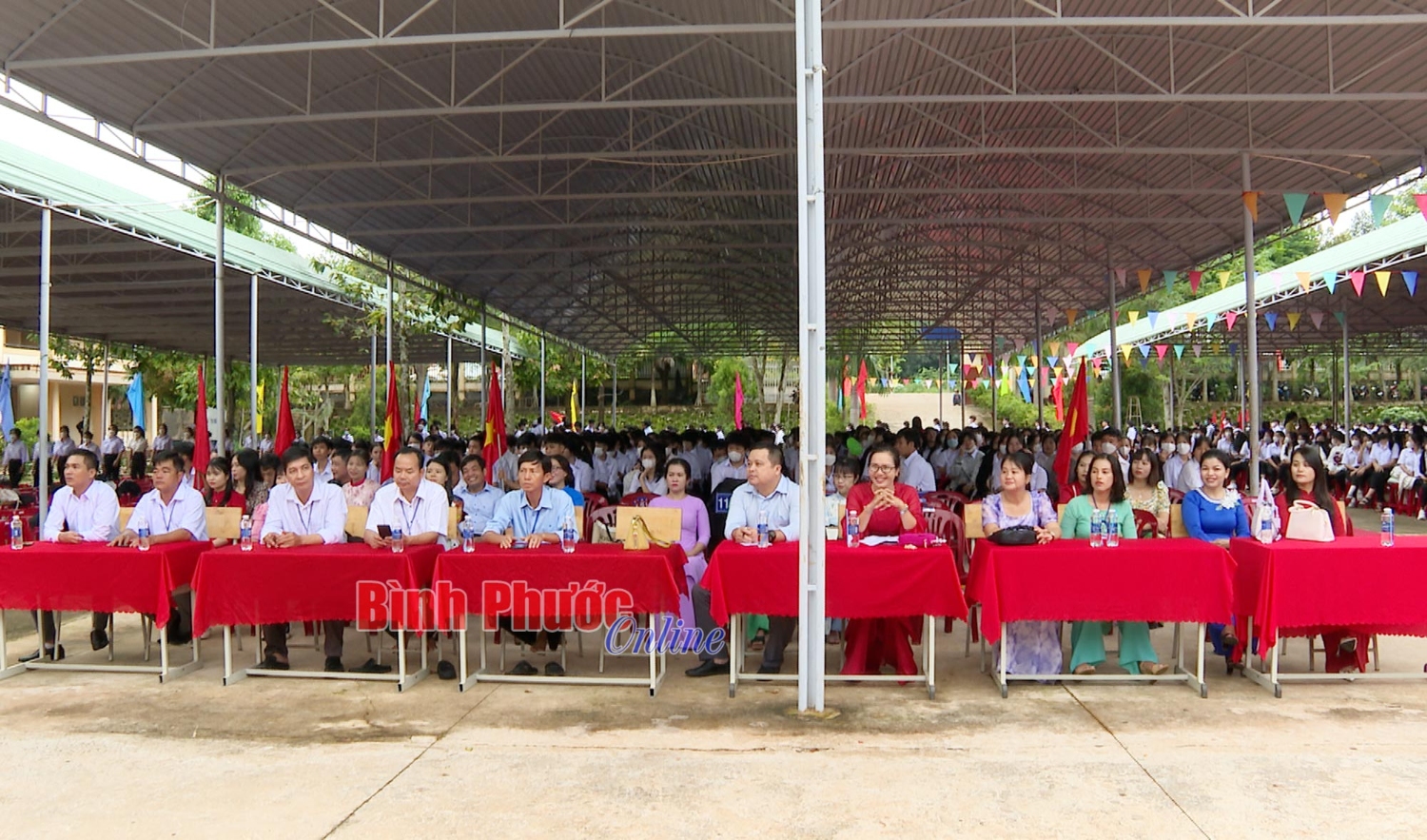 Lễ khai giảng năm học 2023-2024 tại trường THPT Lộc Ninh